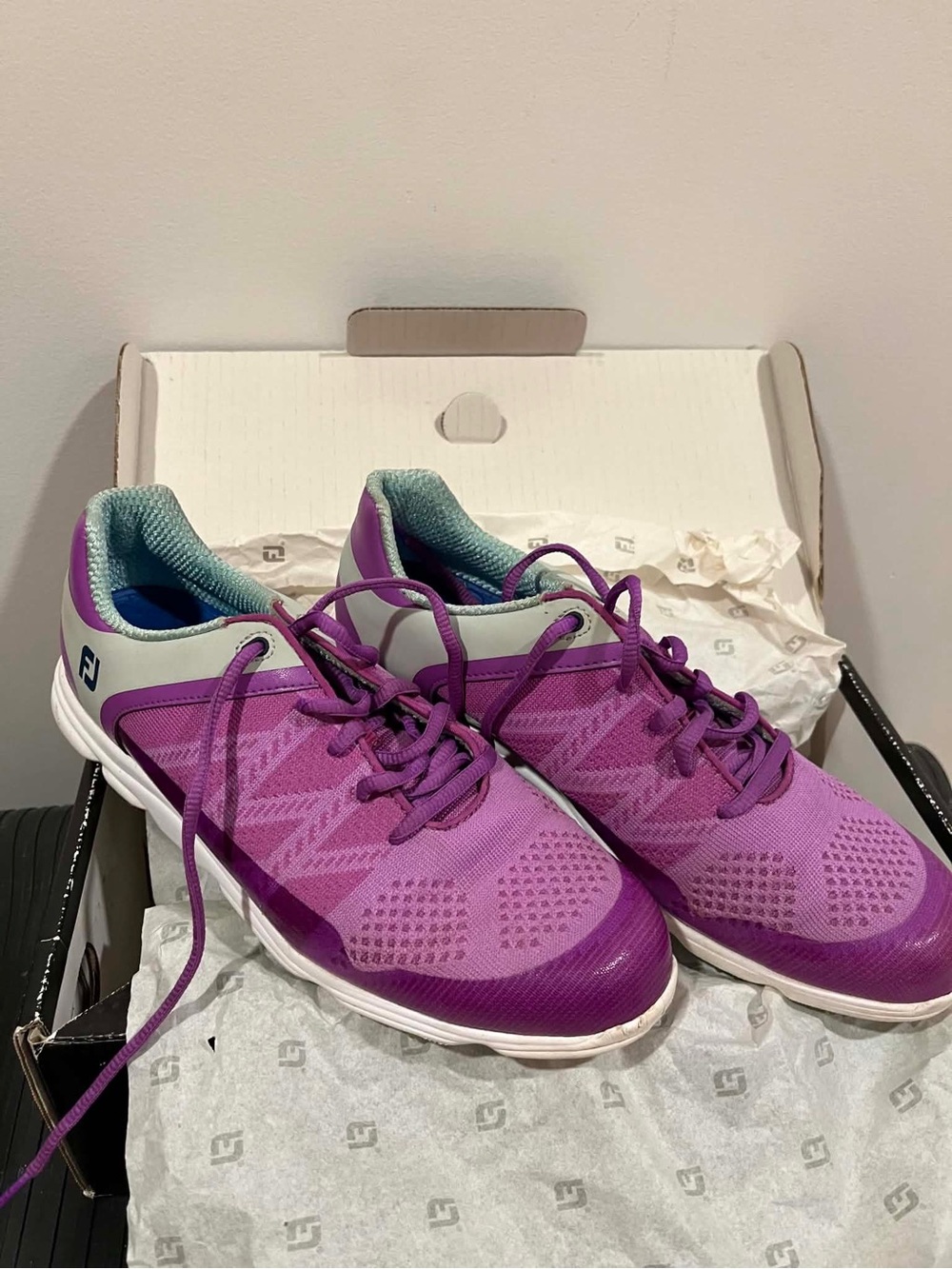 FootJoy Women's Sport SL Purple and White Golf Shoes